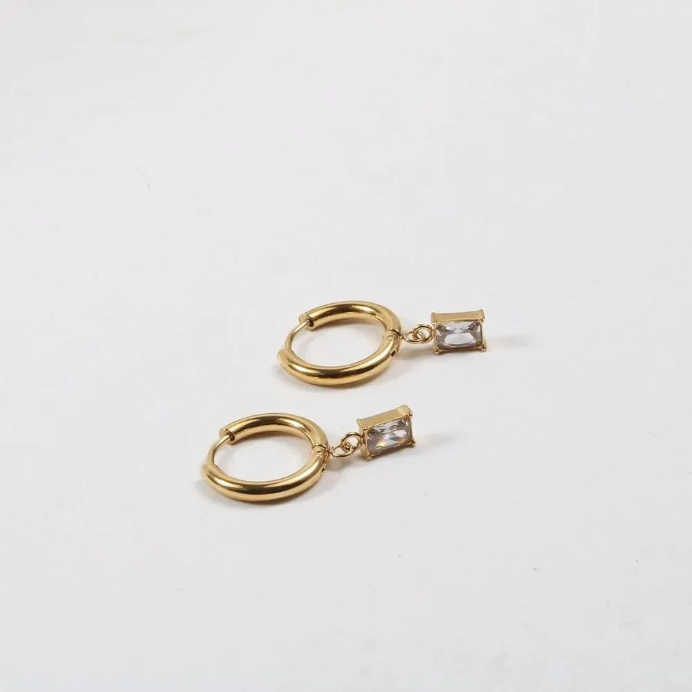 Real 18K Gold Plated Stainless Steel Huggie Hoop Baguette Crystal Earrings - Picture 2 of 6